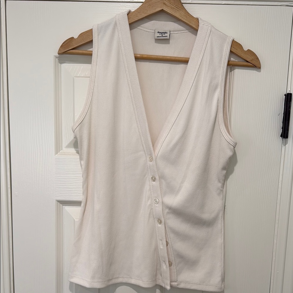 Abercrombie and Fitch asymmetrical button ribbed top